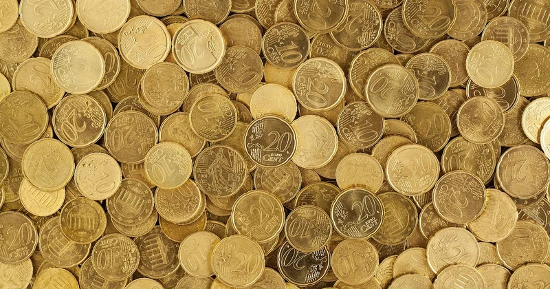Underestimating the delay before your first real revenue